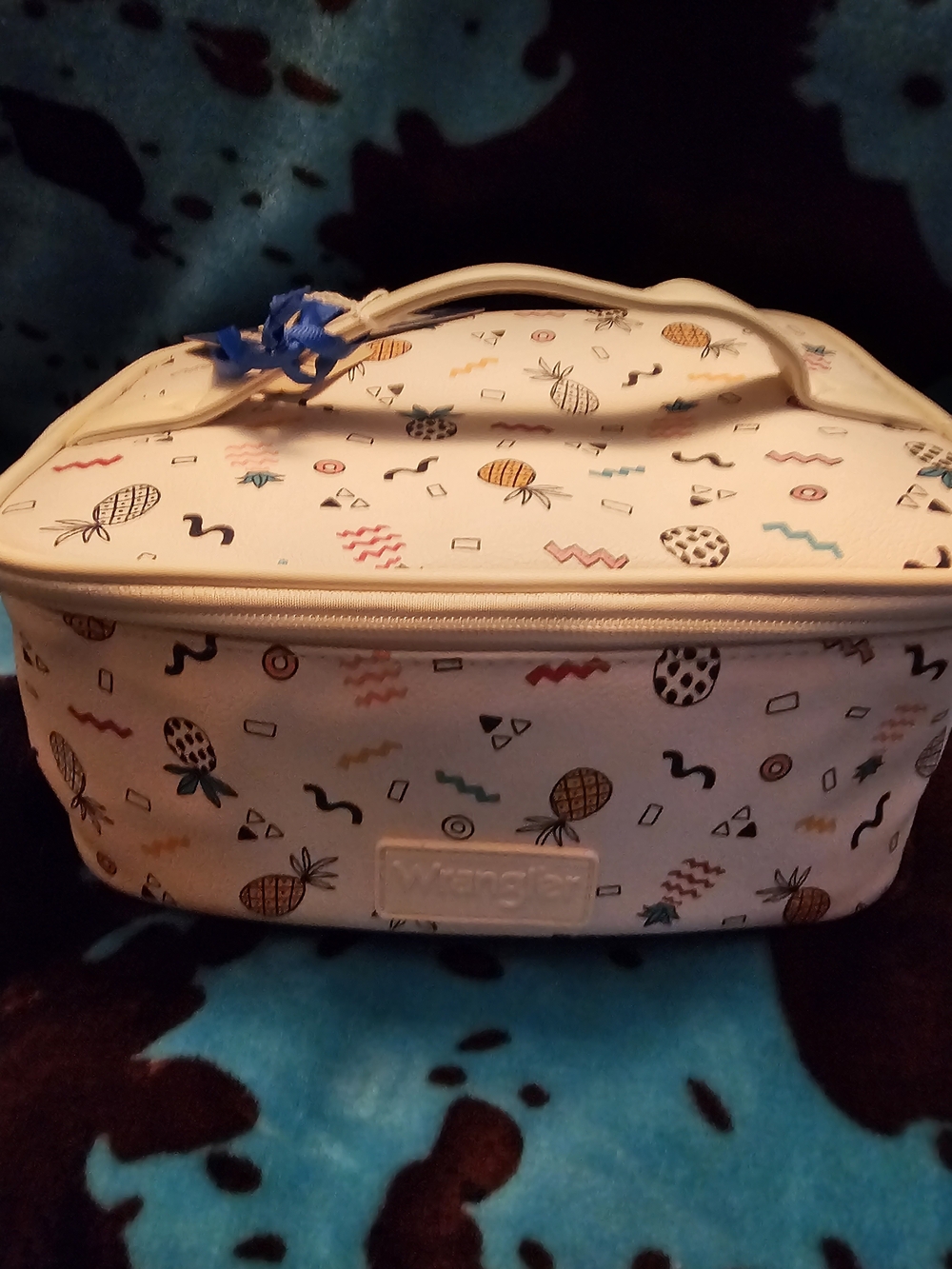 Wrangler Cosmetic Travel Case – Pineapple & Geo Print | NWT